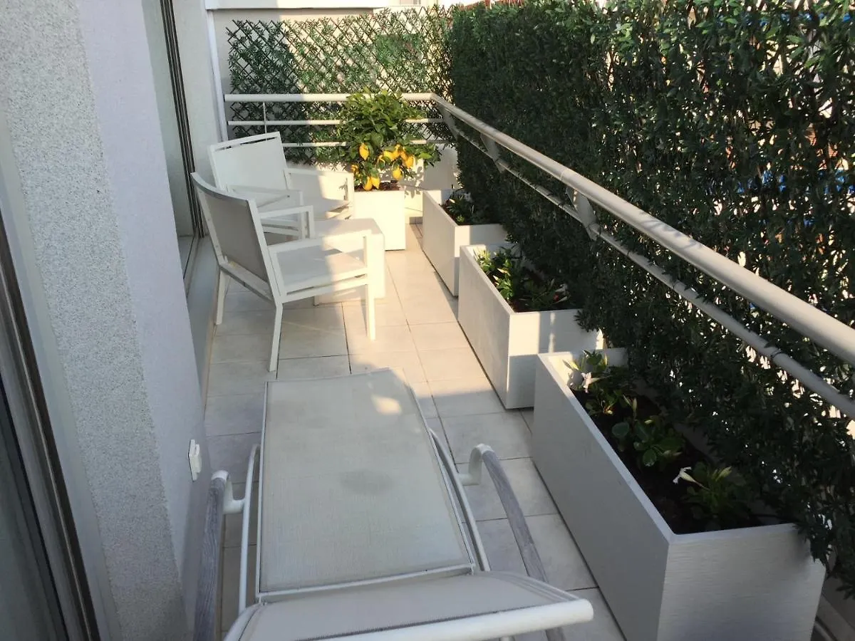 Apartment Le Ponteil Plage Antibes